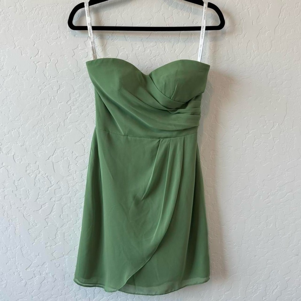 Bill Levkoff Green Strapless Sweetheart Neck Draped Formal Dress